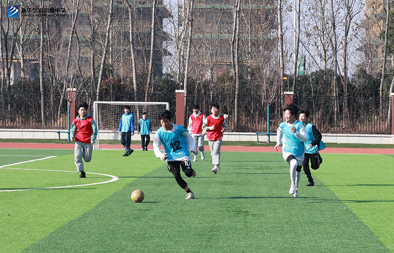 疫情無情，關懷暖心——春光下的新華少年更有別樣精彩！