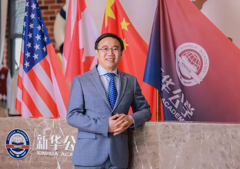 《光明教育家》發(fā)表新華公學總校長秦新春署名文章《神聚形散，打造有氣質(zhì)的教育》